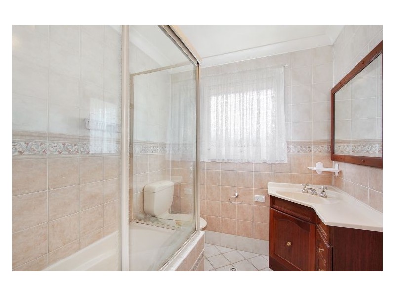 38 Cavendish Avenue, Blacktown NSW 2148