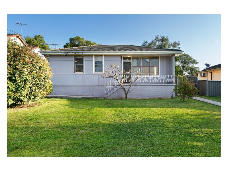 18 Kabarli Road, Lalor Park NSW 2147