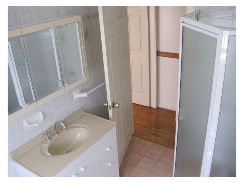 House 33 Hunter Street, Blacktown NSW 2148