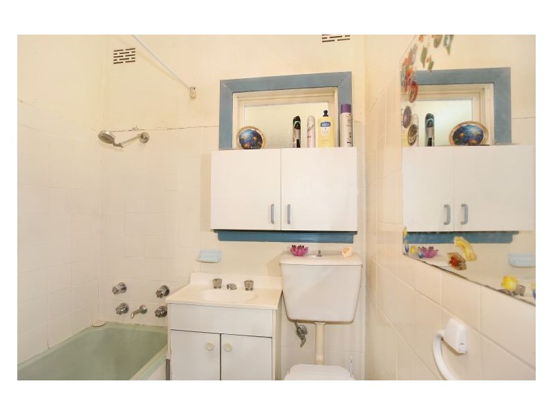 39 Matthew Street, Blacktown NSW 2148