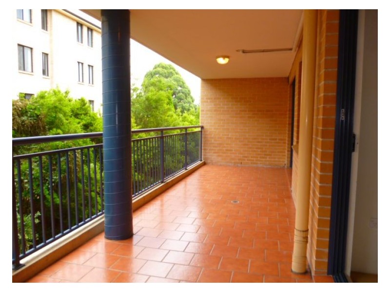 Unit 5/28 Fourth Avenue, Blacktown NSW 2148