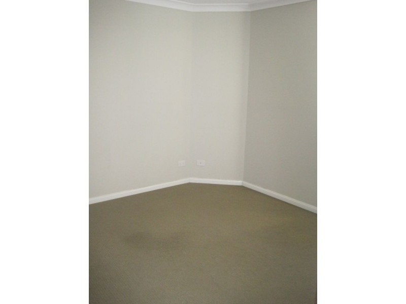 Townhouse 4/162 Walters Road, Blacktown NSW 2148