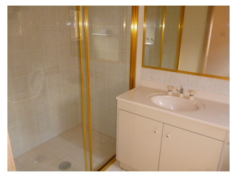 House 34 Chapel Circuit, Prospect NSW 2148