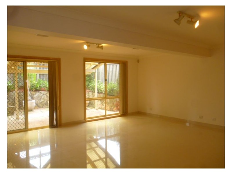 House 34 Chapel Circuit, Prospect NSW 2148