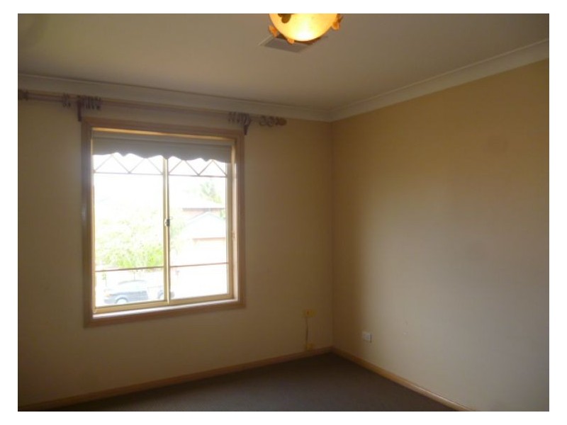 House 34 Chapel Circuit, Prospect NSW 2148