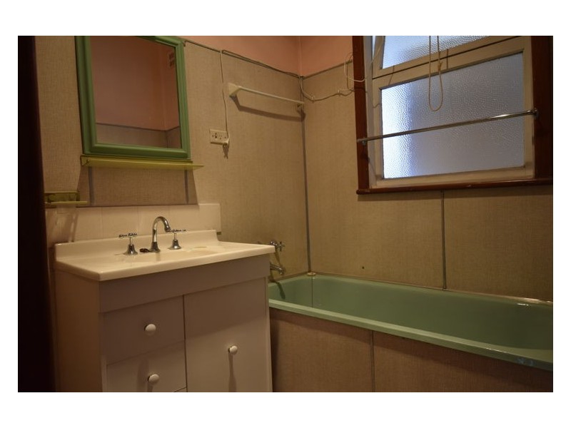 84 Richmond Road, Blacktown NSW 2148