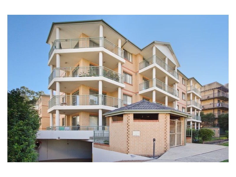 24/11-13 Fourth Avenue, Blacktown NSW 2148