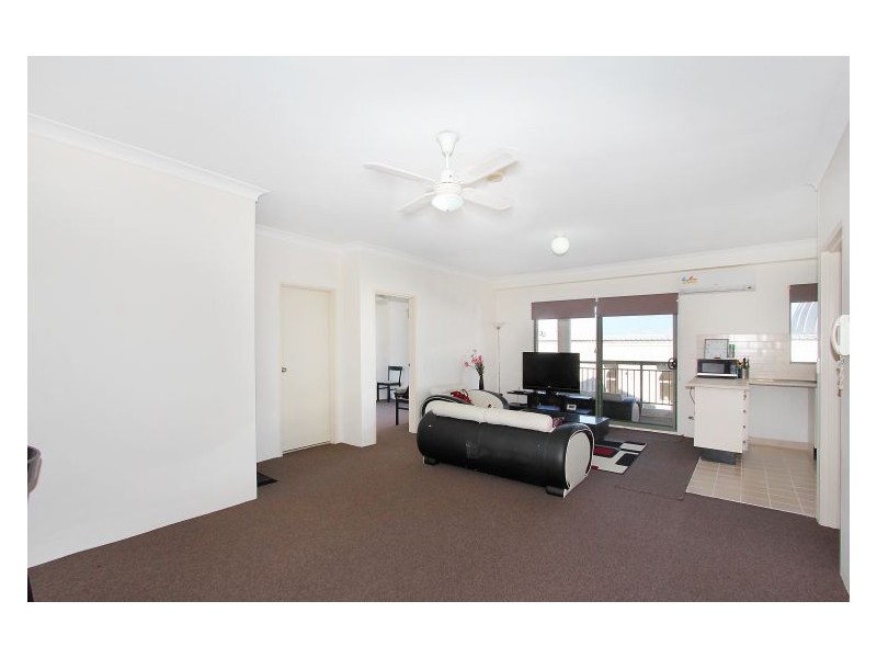 24/11-13 Fourth Avenue, Blacktown NSW 2148