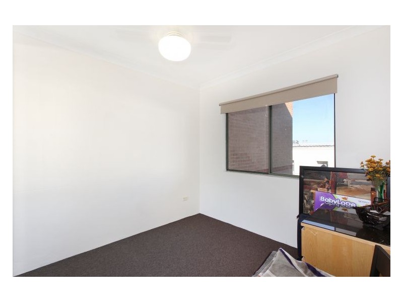 24/11-13 Fourth Avenue, Blacktown NSW 2148