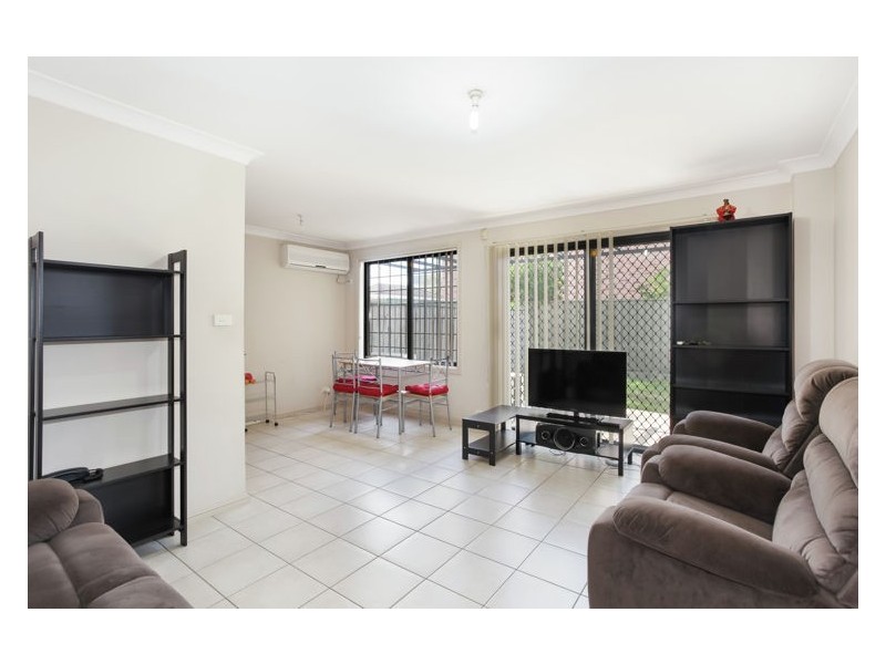 8/20 Carinya Street, Blacktown NSW 2148