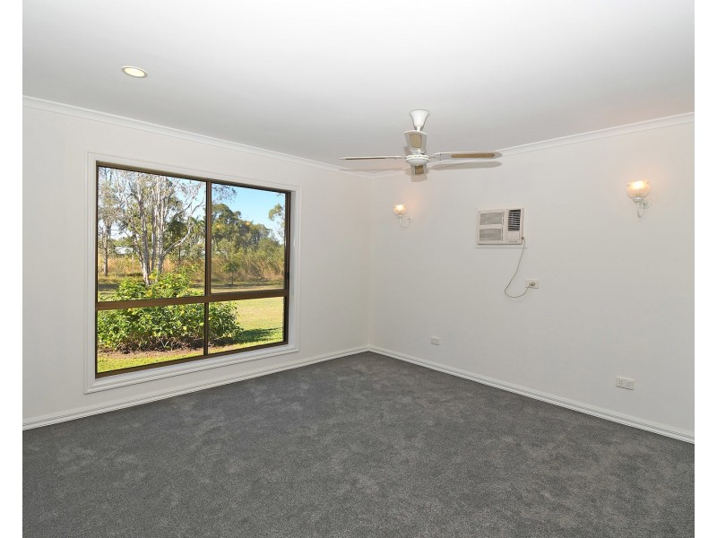 22 Kent Street, Torbanlea QLD 4662