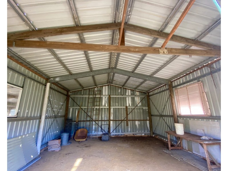 22 Kent Street, Torbanlea QLD 4662