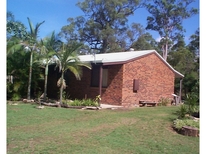 17 Miller Crescent, Burrum Heads QLD 4659