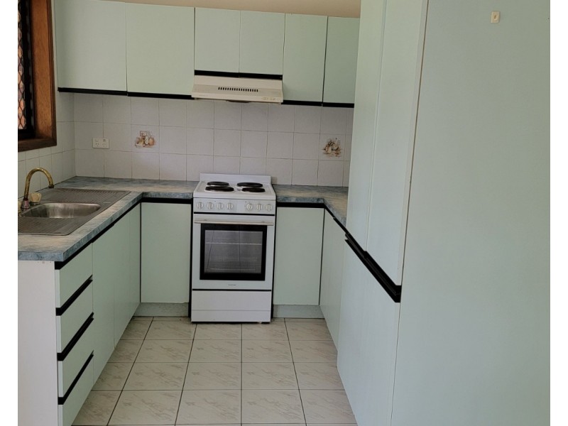 17 Miller Crescent, Burrum Heads QLD 4659