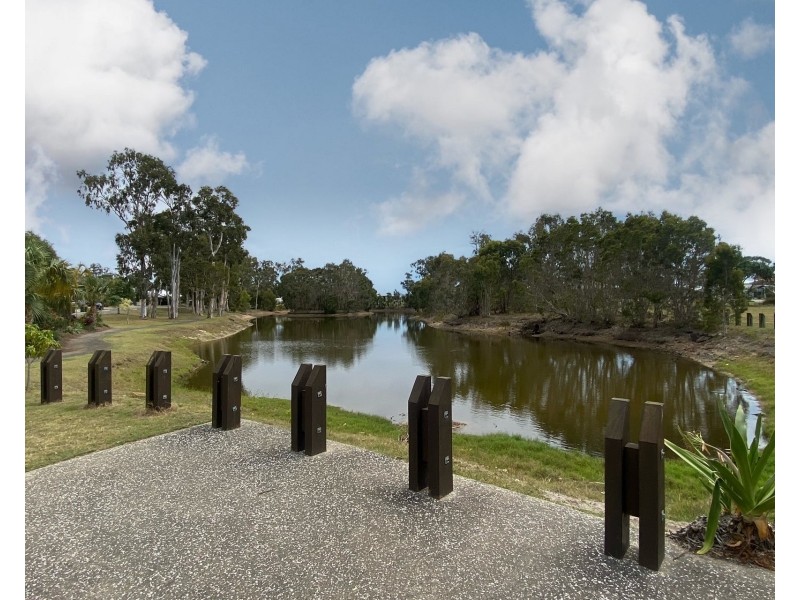 36 Sirenia Drive, Burrum Heads QLD 4659