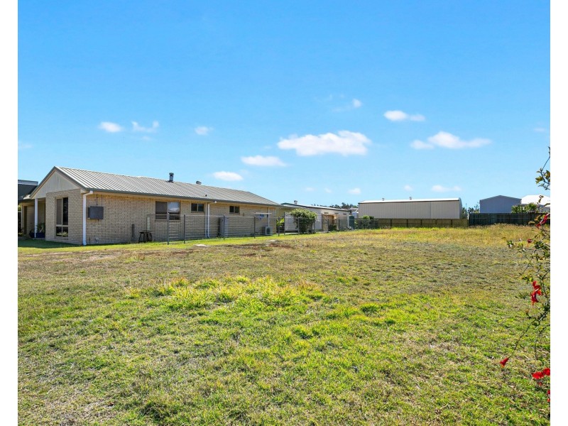 16 Bentwood Street, Burrum Heads QLD 4659