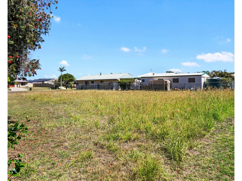 16 Bentwood Street, Burrum Heads QLD 4659