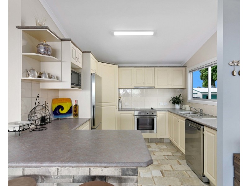 46 Esplanade Esplanade, Burrum Heads QLD 4659