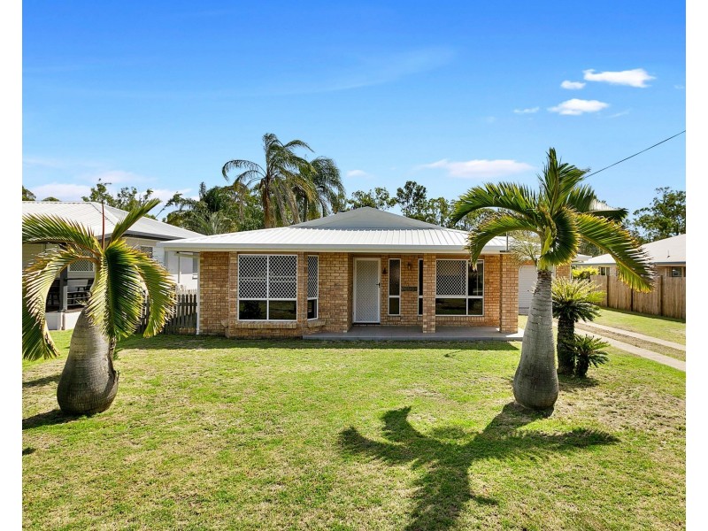 125 Burrum Street, Burrum Heads QLD 4659
