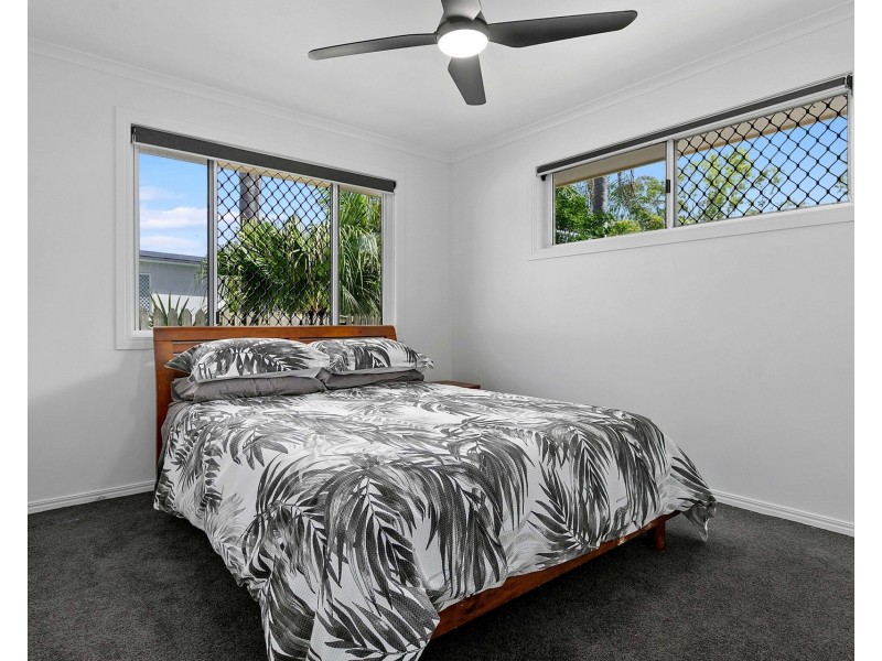 125 Burrum Street, Burrum Heads QLD 4659