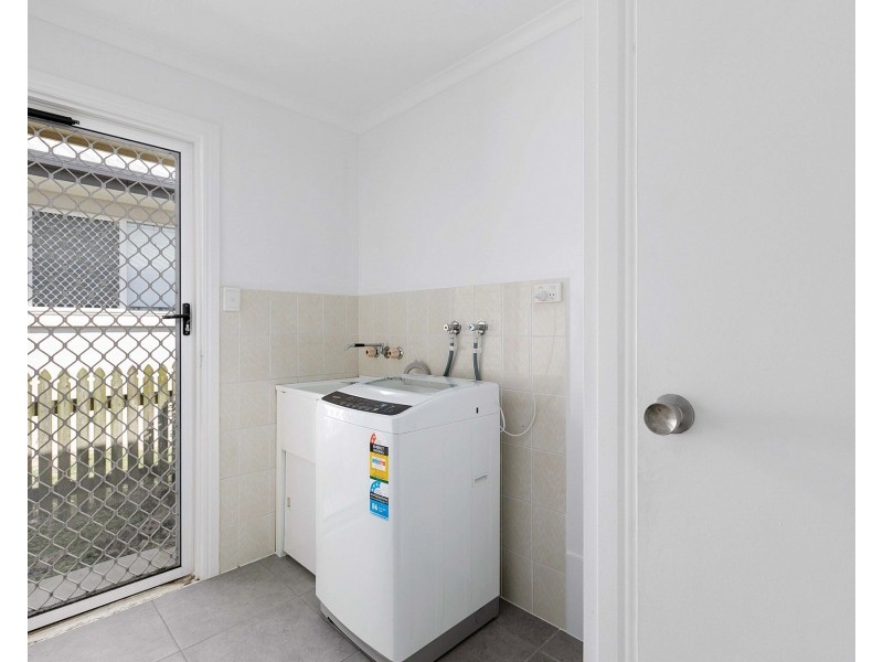 125 Burrum Street, Burrum Heads QLD 4659