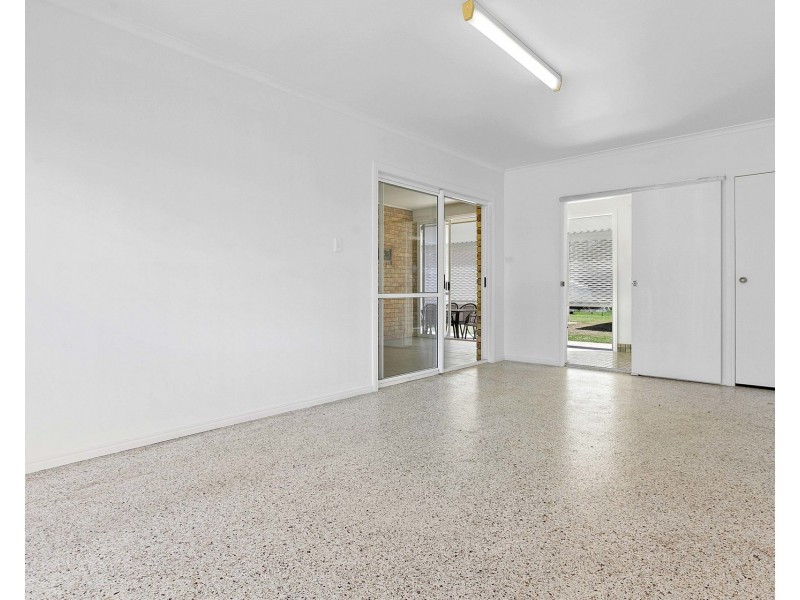 125 Burrum Street, Burrum Heads QLD 4659