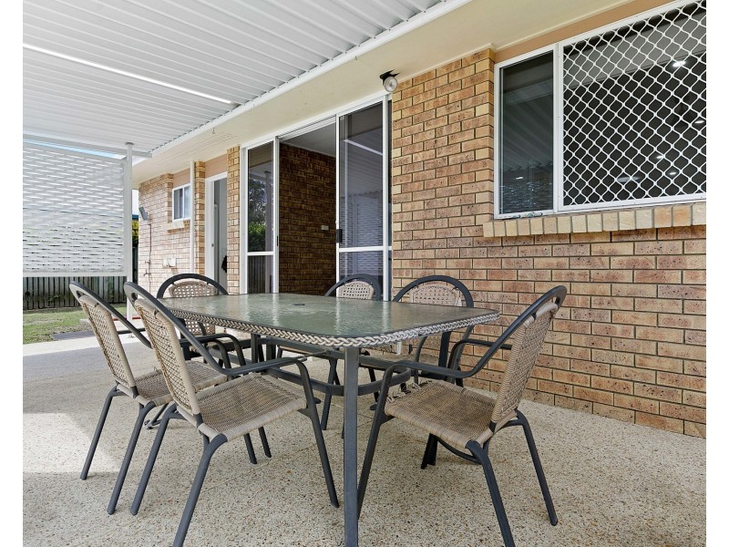 125 Burrum Street, Burrum Heads QLD 4659