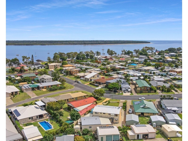 57 Riverview Drive, Burrum Heads QLD 4659