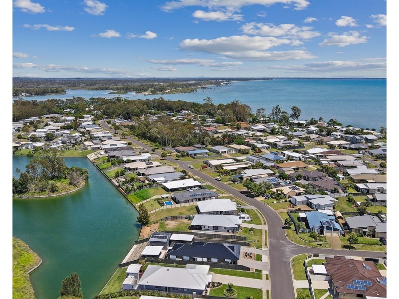 47 Northshore Avenue, Toogoom QLD 4655