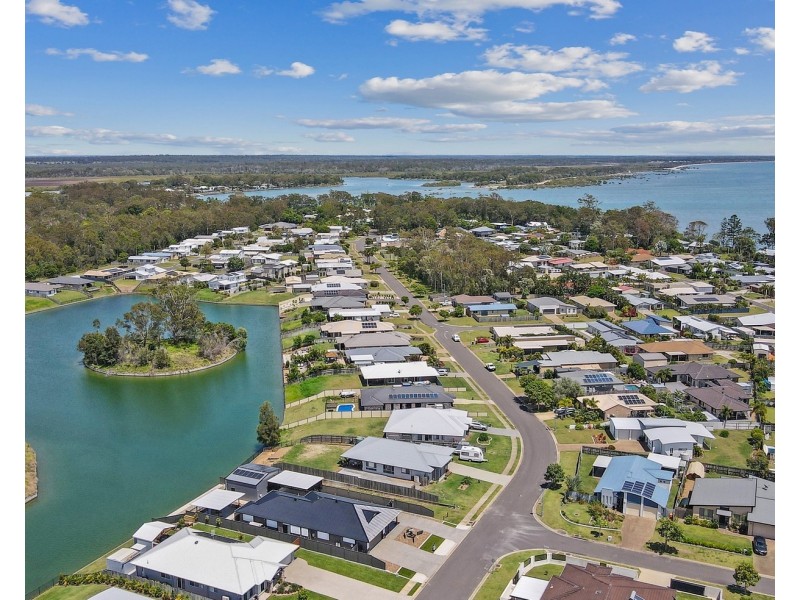 47 Northshore Avenue, Toogoom QLD 4655