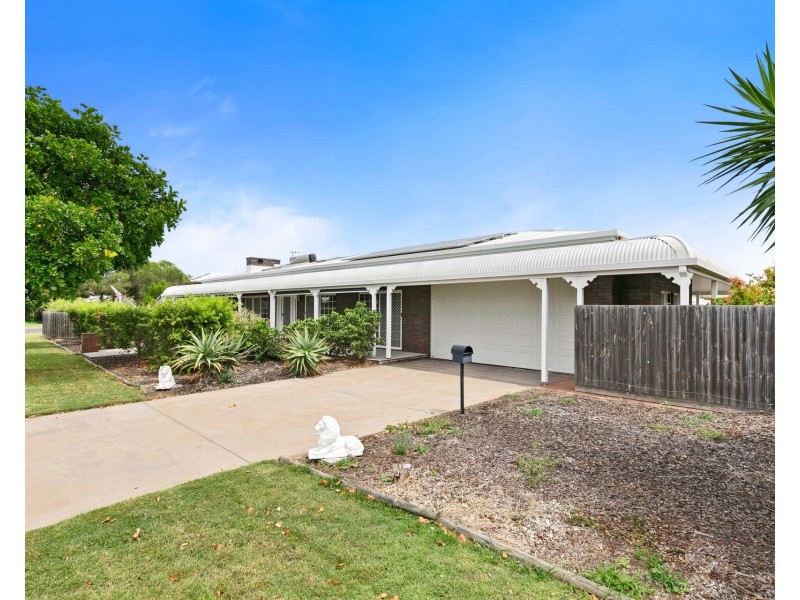 35 Beach Drive, Burrum Heads QLD 4659