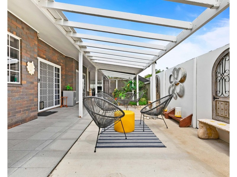35 Beach Drive, Burrum Heads QLD 4659