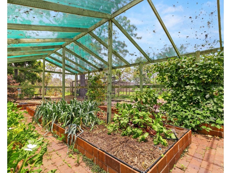 319 The Yachtsmans Drive, Burrum River QLD 4659