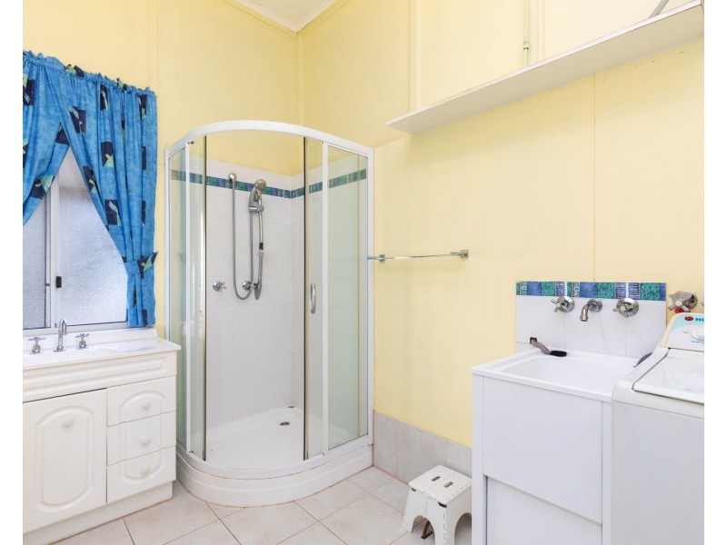 39 Howard Street, Burrum Heads QLD 4659