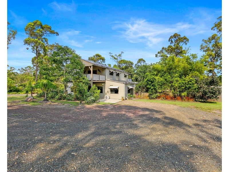 5-7 Rosslyn Drive, Burrum Heads QLD 4659