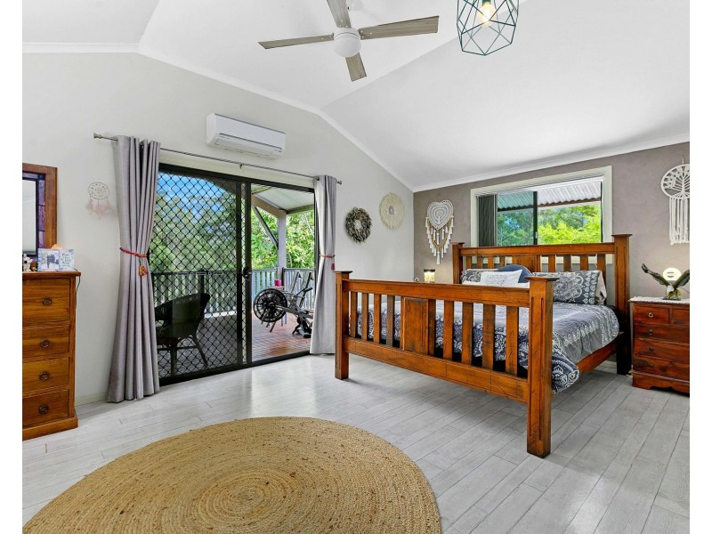 5-7 Rosslyn Drive, Burrum Heads QLD 4659