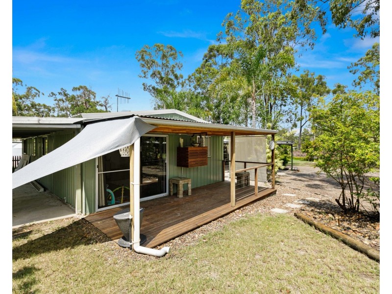 5-7 Rosslyn Drive, Burrum Heads QLD 4659
