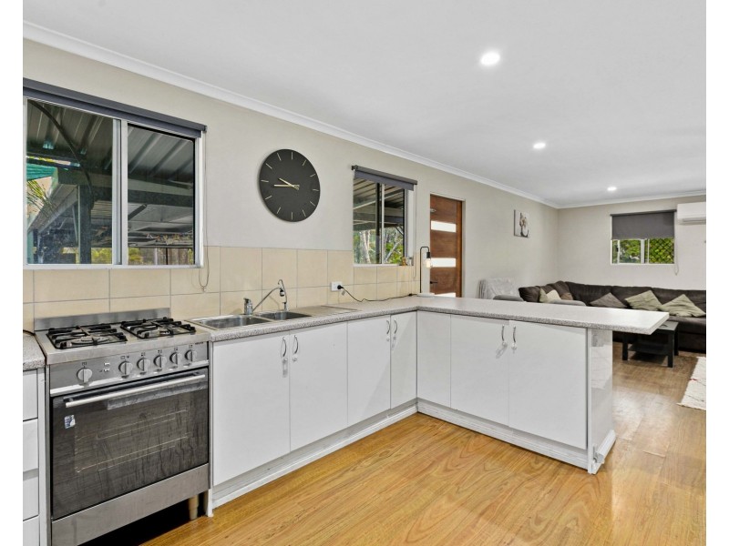 5-7 Rosslyn Drive, Burrum Heads QLD 4659