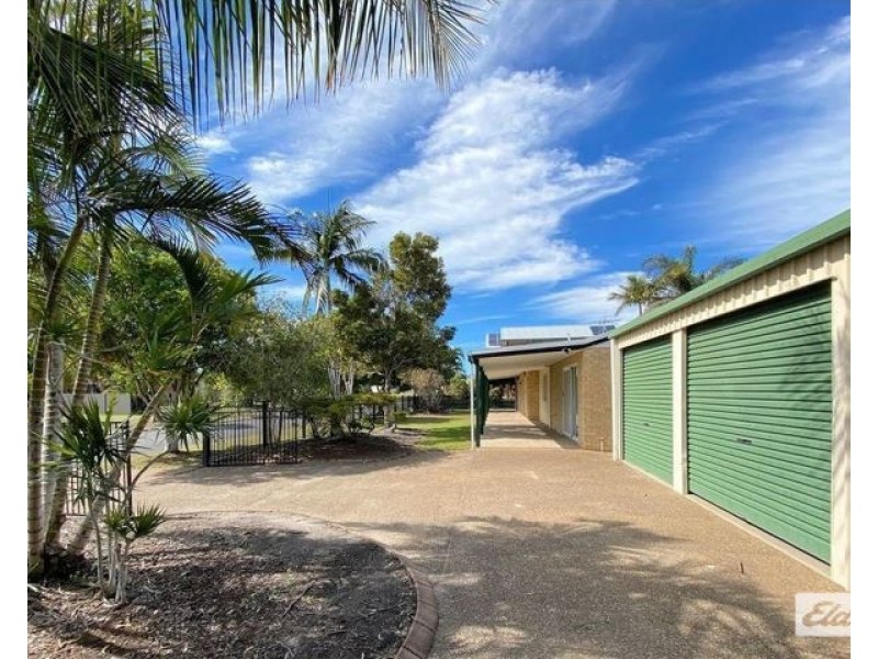 37 Beach Drive, Burrum Heads QLD 4659
