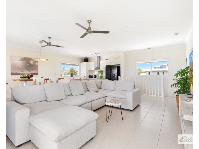 2 Volute Way, Burrum Heads QLD 4659