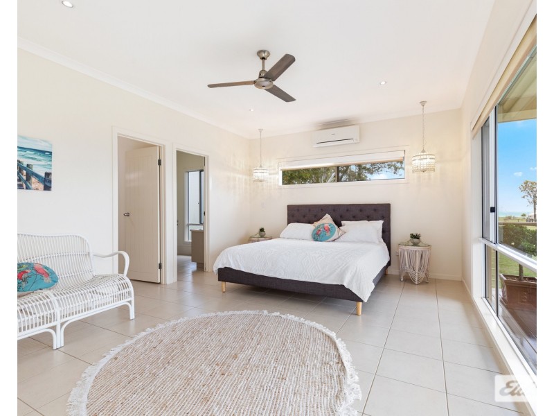 2 Volute Way, Burrum Heads QLD 4659