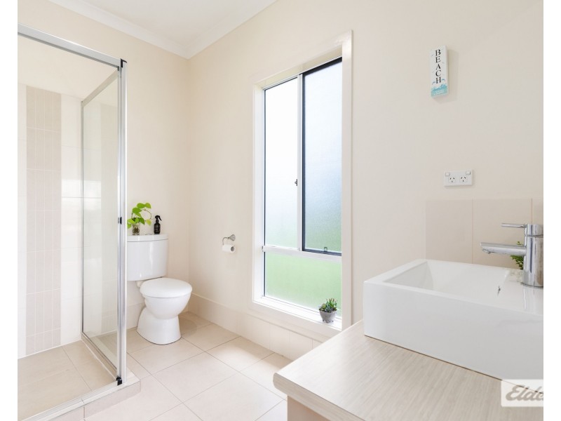 2 Volute Way, Burrum Heads QLD 4659