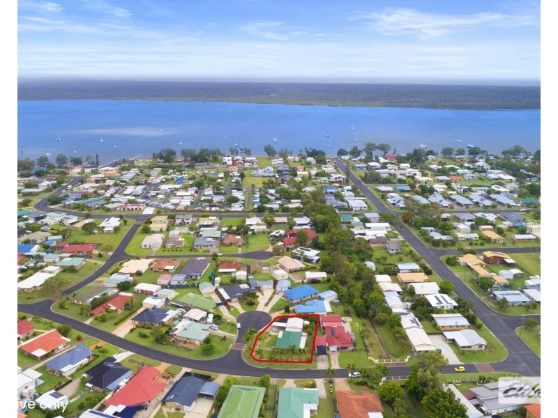 1-3 Amber Court, Burrum Heads QLD 4659