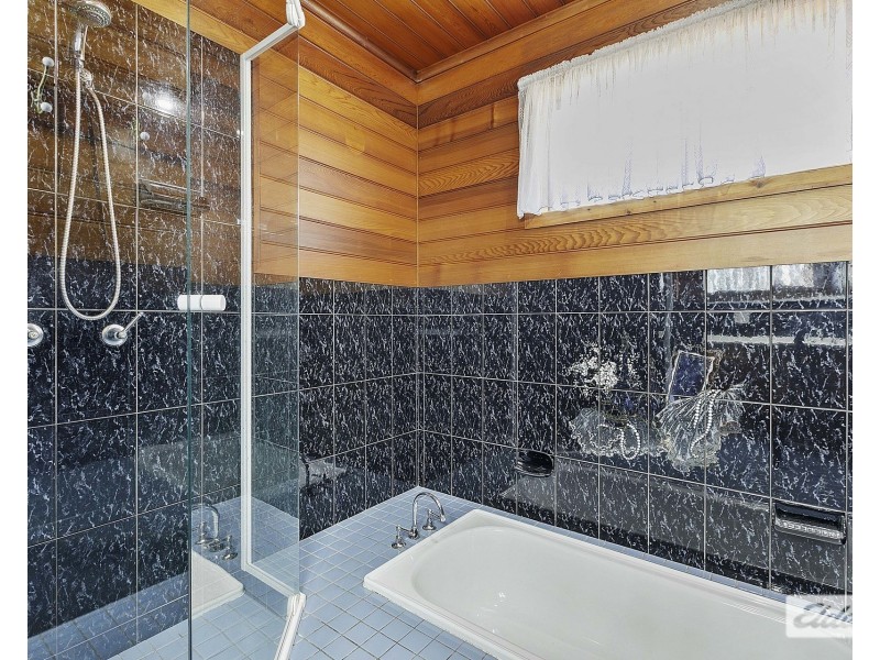 60 Riverview Drive, Burrum Heads QLD 4659