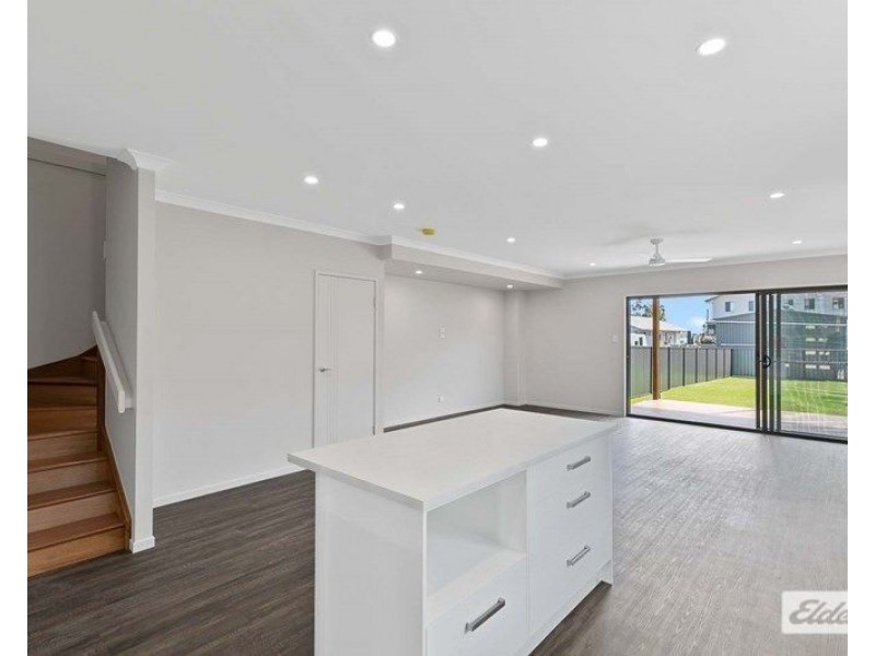 6 Howard Street, Burrum Heads QLD 4659