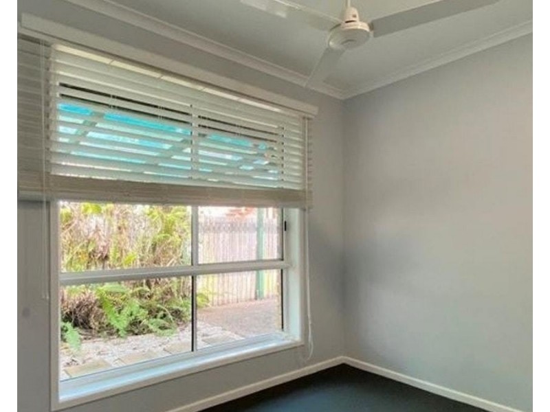 37 Beach Drive, Burrum Heads QLD 4659