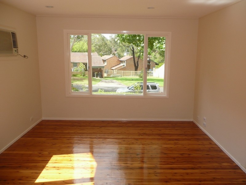 49 Greenoaks Avenue, Bradbury NSW 2560