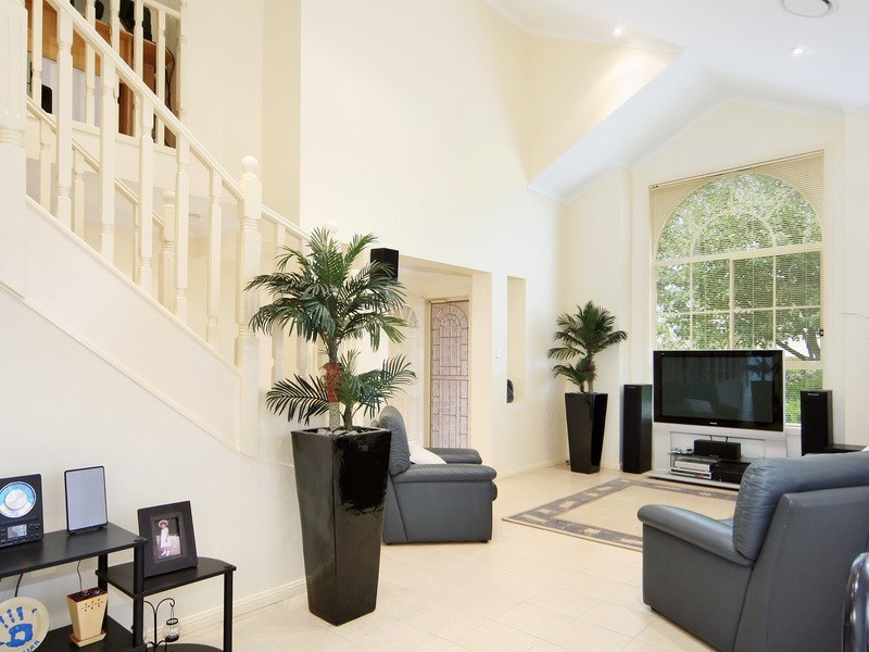 Glen Alpine NSW 2560