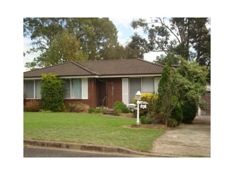 20 Dandenong Crescent, Ruse NSW 2560