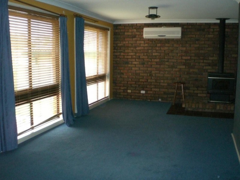 16 Talbragar Street, Ruse NSW 2560